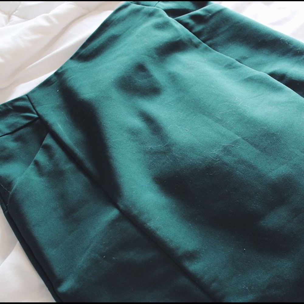 H&M Green Skirt